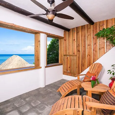 Tranquilseas Ecolodge Diving Center Restaurant And Bar